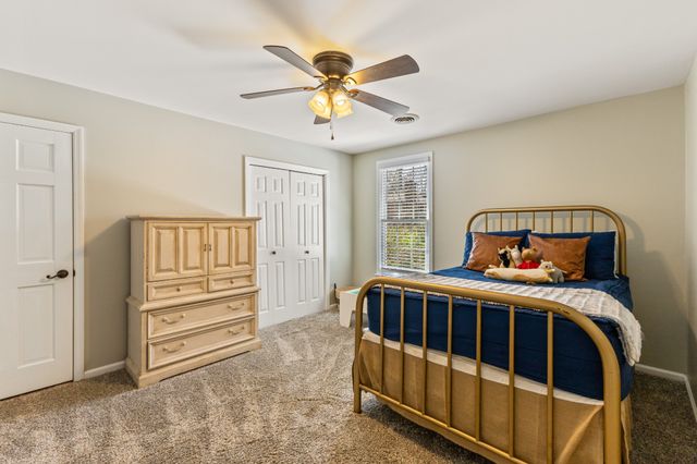 107 Nathan Forest Dr, Hendersonville, TN 37075