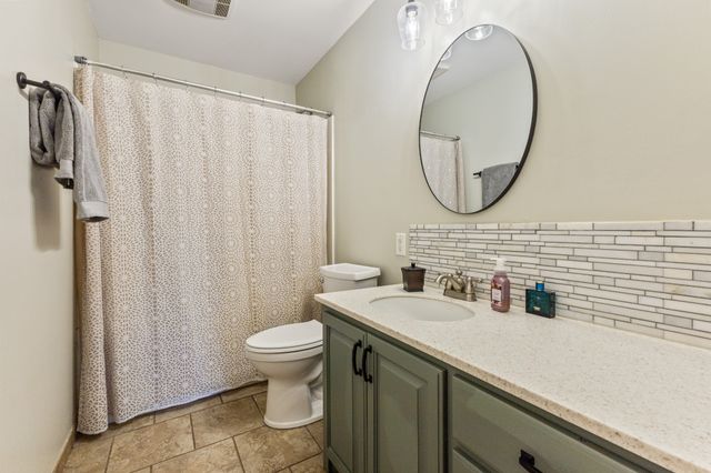 107 Nathan Forest Dr, Hendersonville, TN 37075