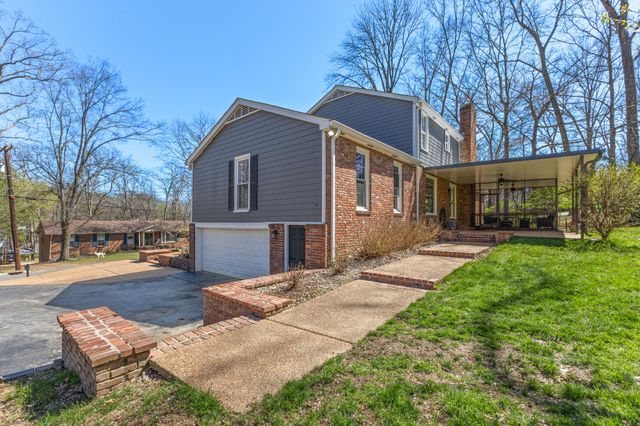 107 Nathan Forest Dr, Hendersonville, TN 37075
