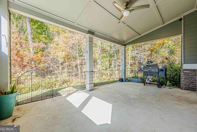 534 Paden Bluff Trail, Lawrenceville, GA 30044