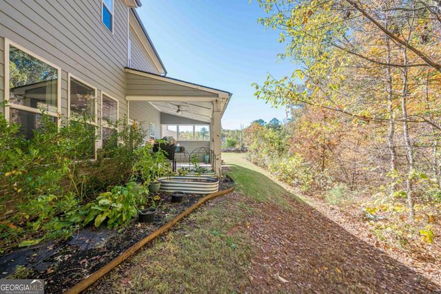 534 Paden Bluff Trail, Lawrenceville, GA 30044