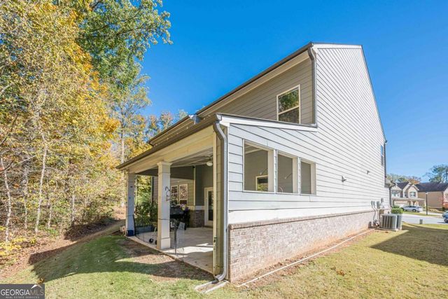 534 Paden Bluff Trail, Lawrenceville, GA 30044