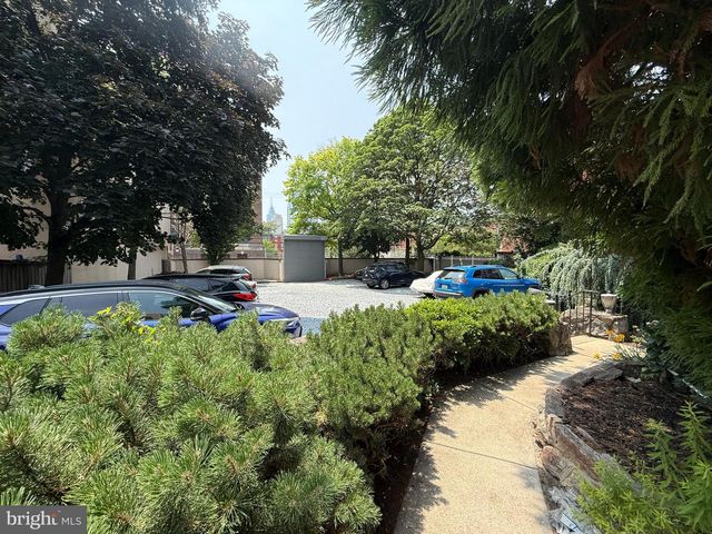 1516 NORTH ST, Philadelphia, PA 19130