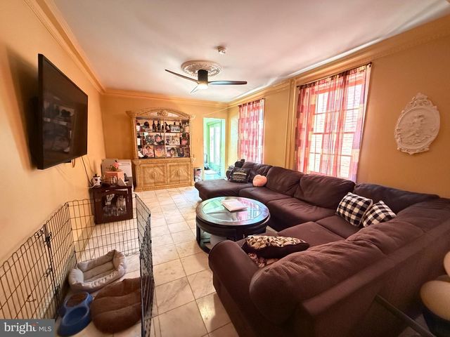 1516 NORTH ST, Philadelphia, PA 19130