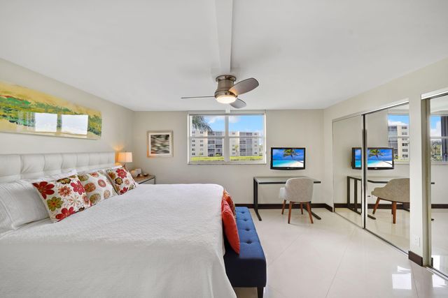 311 SE 3RD Street SE 207, Dania Beach, FL 33004