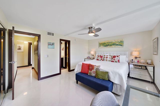 311 SE 3RD Street SE 207, Dania Beach, FL 33004
