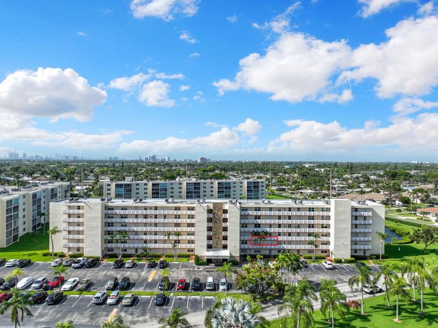 311 SE 3RD Street SE 207, Dania Beach, FL 33004