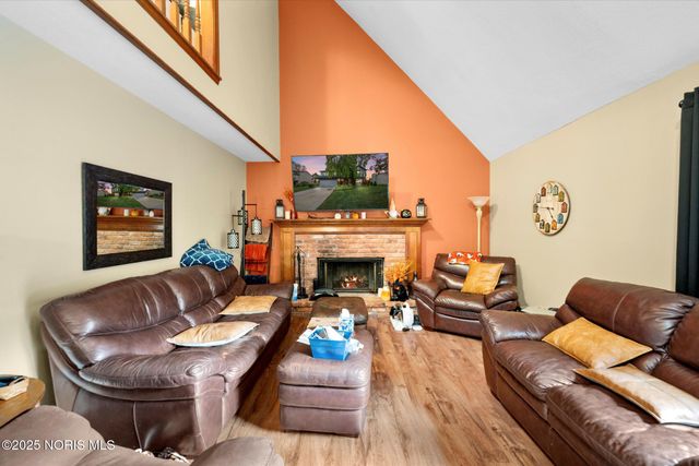 6025 Hawthorne Drive, Sylvania, OH 43560