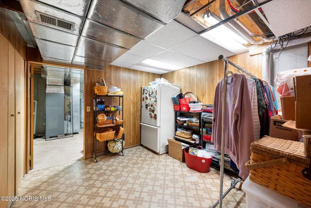 6025 Hawthorne Drive, Sylvania, OH 43560