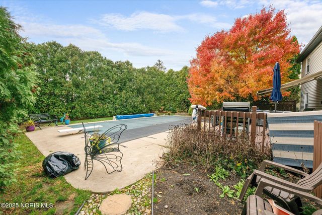 6025 Hawthorne Drive, Sylvania, OH 43560