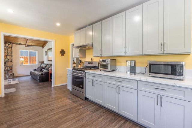 42966 Moonridge Road, Big Bear, CA 92315