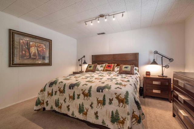 42966 Moonridge Road, Big Bear, CA 92315