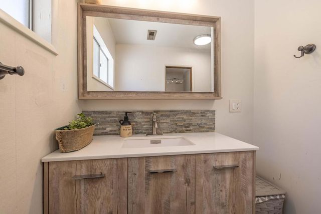 42966 Moonridge Road, Big Bear, CA 92315