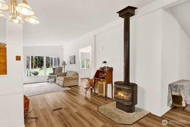 1120 Shaw Road, Bellingham, WA 98229