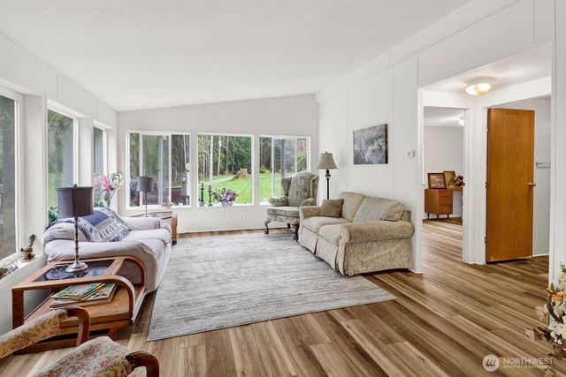 1120 Shaw Road, Bellingham, WA 98229
