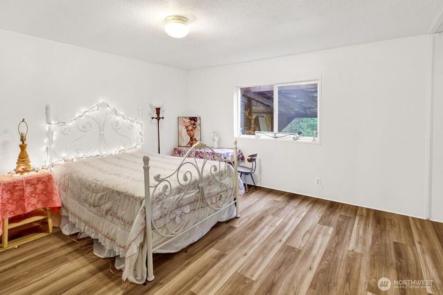1120 Shaw Road, Bellingham, WA 98229