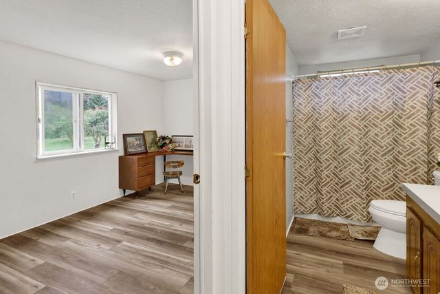 1120 Shaw Road, Bellingham, WA 98229