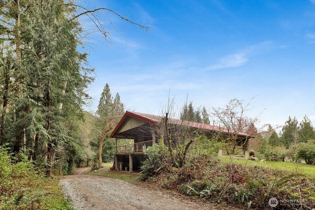 1120 Shaw Road, Bellingham, WA 98229