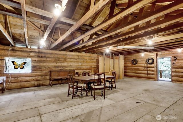 1120 Shaw Road, Bellingham, WA 98229