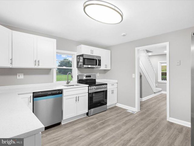 17411 N SETON AVE, Emmitsburg, MD 21727