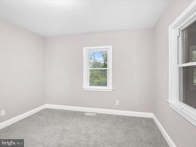17411 N SETON AVE, Emmitsburg, MD 21727