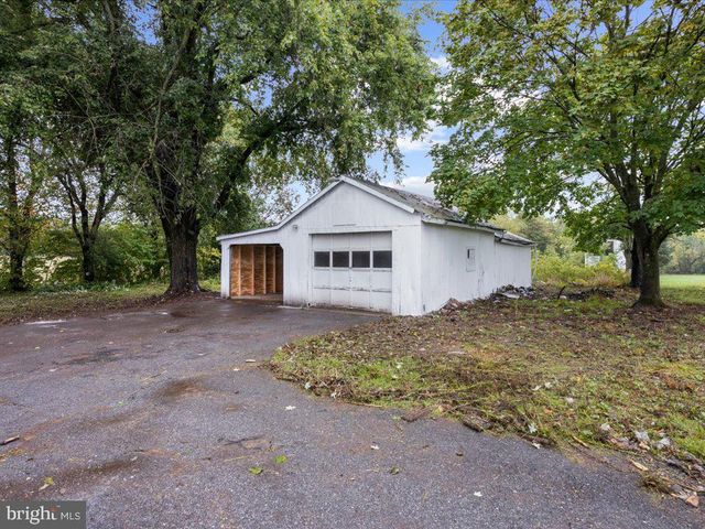 17411 N SETON AVE, Emmitsburg, MD 21727