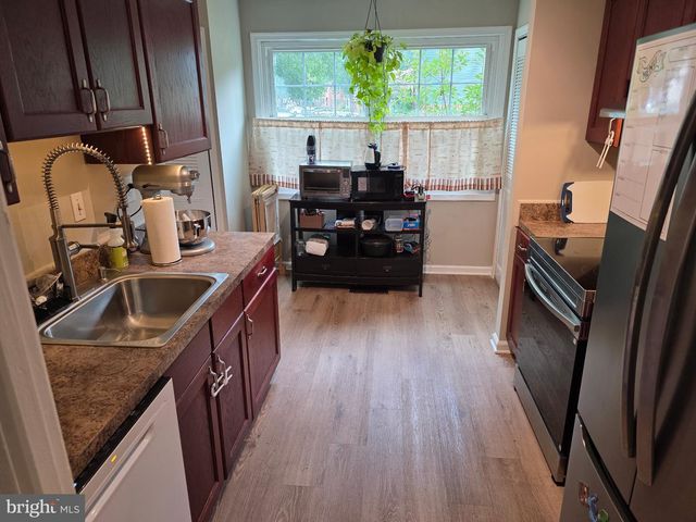 1649 FOREST HILL CT, Crofton, MD 21114