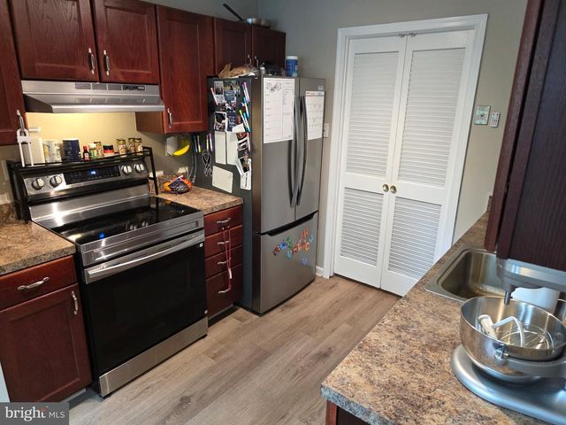 1649 FOREST HILL CT, Crofton, MD 21114