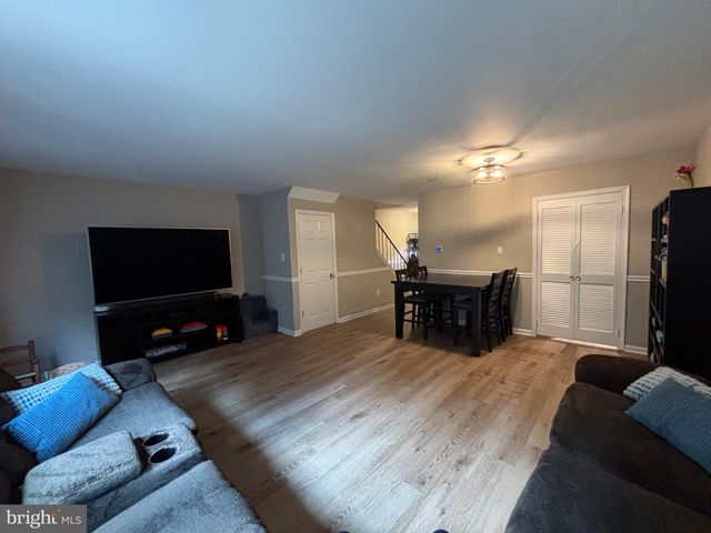 1649 FOREST HILL CT, Crofton, MD 21114