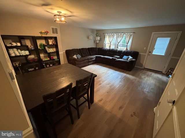 1649 FOREST HILL CT, Crofton, MD 21114