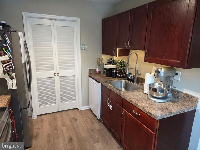 1649 FOREST HILL CT, Crofton, MD 21114