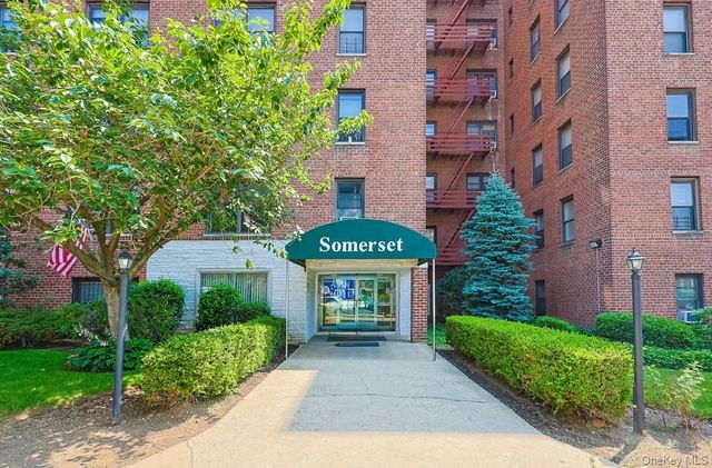 83-85 116th Street 3K, Kew Gardens, NY 11418