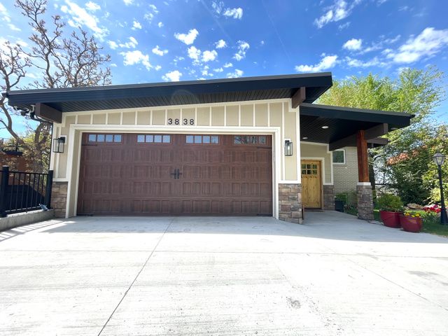 3838 S 2900 E, Millcreek, UT 84109