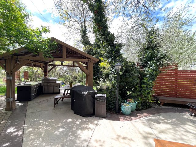 3838 S 2900 E, Millcreek, UT 84109