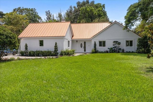 5600 SW 195th Terrace, Southwest Ranches, FL 33332