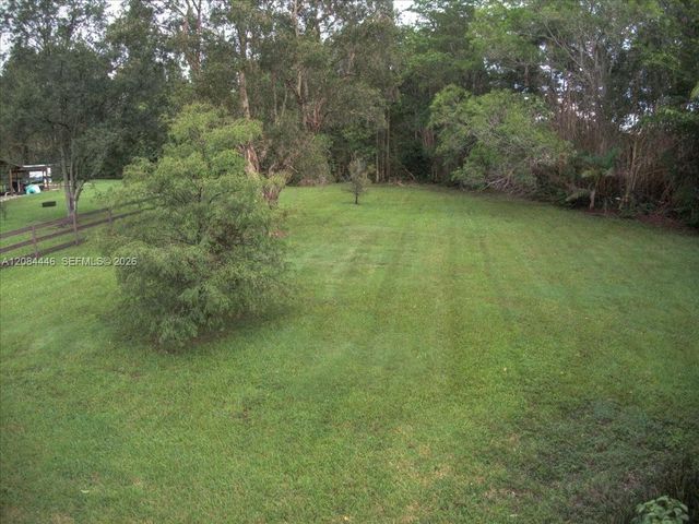 5600 SW 195th Terrace, Southwest Ranches, FL 33332
