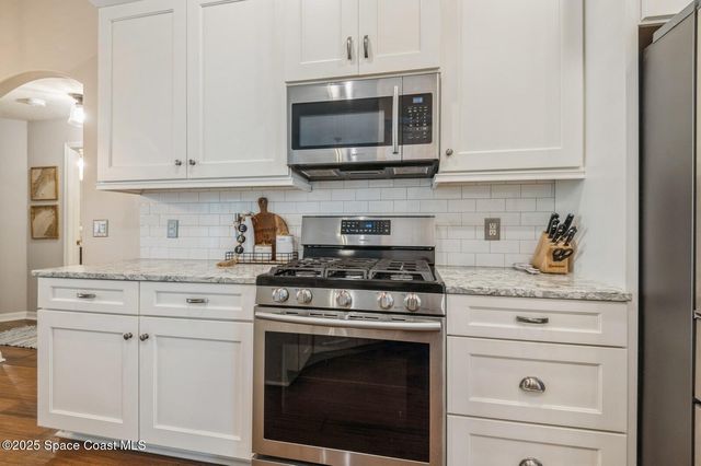 8018 Kingswood Way, Melbourne, FL 32940