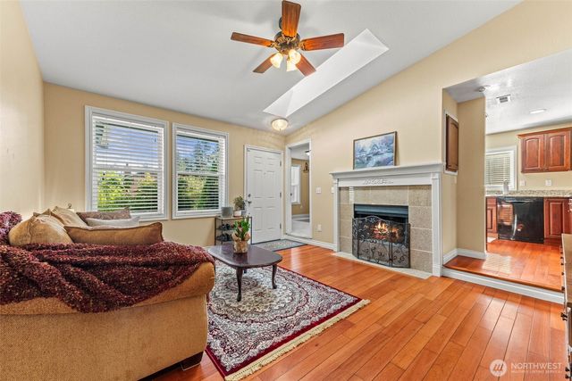 2512 S 361 Street, Federal Way, WA 98003