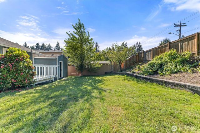 2512 S 361 Street, Federal Way, WA 98003