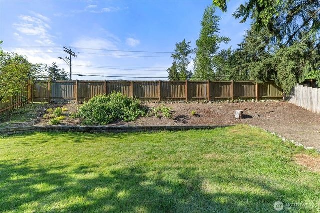 2512 S 361 Street, Federal Way, WA 98003
