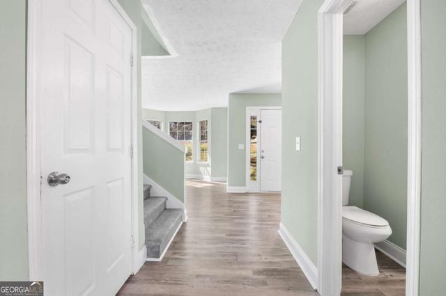 3948 Old Lantern Drive, Lithonia, GA 30038