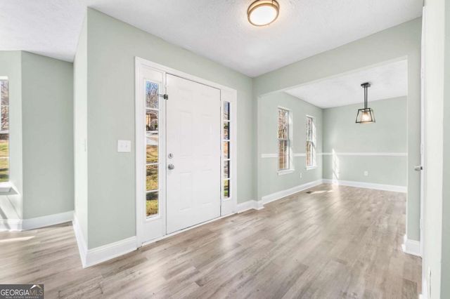 3948 Old Lantern Drive, Lithonia, GA 30038