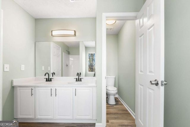 3948 Old Lantern Drive, Lithonia, GA 30038