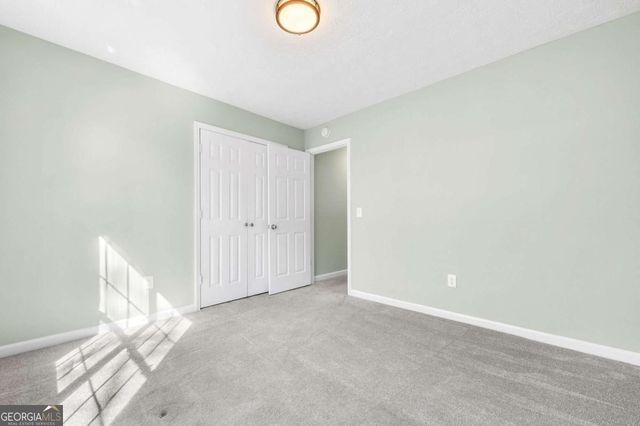 3948 Old Lantern Drive, Lithonia, GA 30038