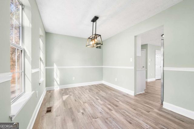 3948 Old Lantern Drive, Lithonia, GA 30038