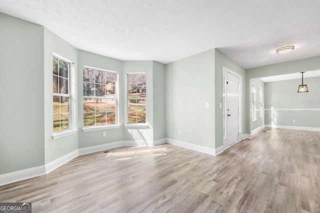 3948 Old Lantern Drive, Lithonia, GA 30038