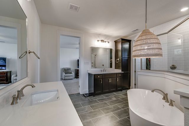 2770 Fireside Drive, Midlothian, TX 76065