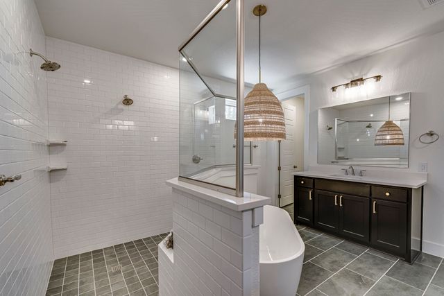 2770 Fireside Drive, Midlothian, TX 76065