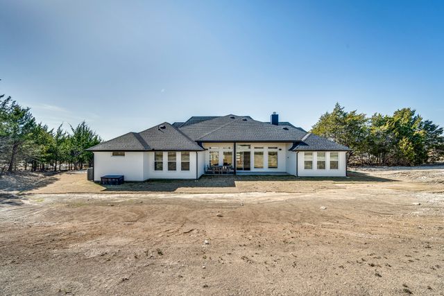 2770 Fireside Drive, Midlothian, TX 76065