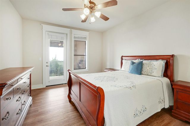 17720 Maritime Point DR 101, Jonestown, TX 78645